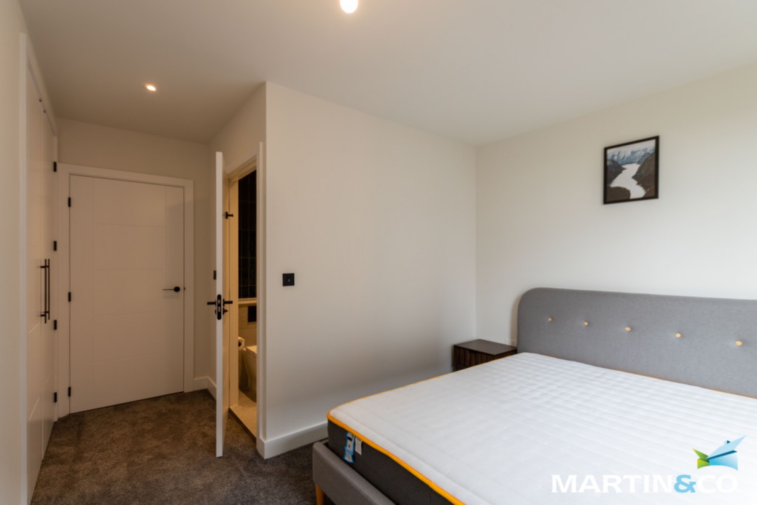 2 bedroom Flat for Letting Curzon Wharf, Glasswater Locks, Pitt Street, Birmingham, B4