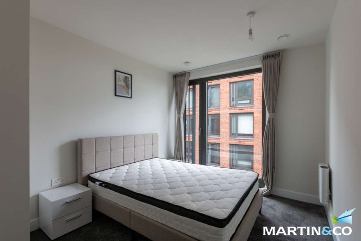 Curzon Wharf, Glasswater Locks, Pitt Street, Birmingham, B4
