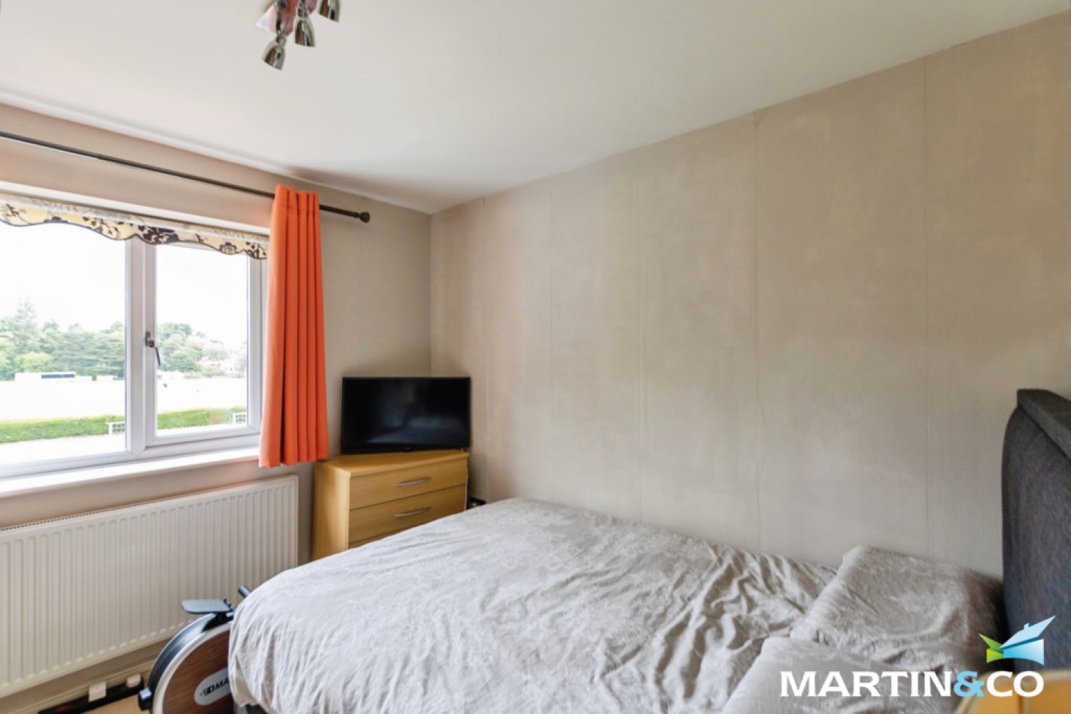 3 bedroom House for Sale Bowling Green Drive, Smethwick, B67