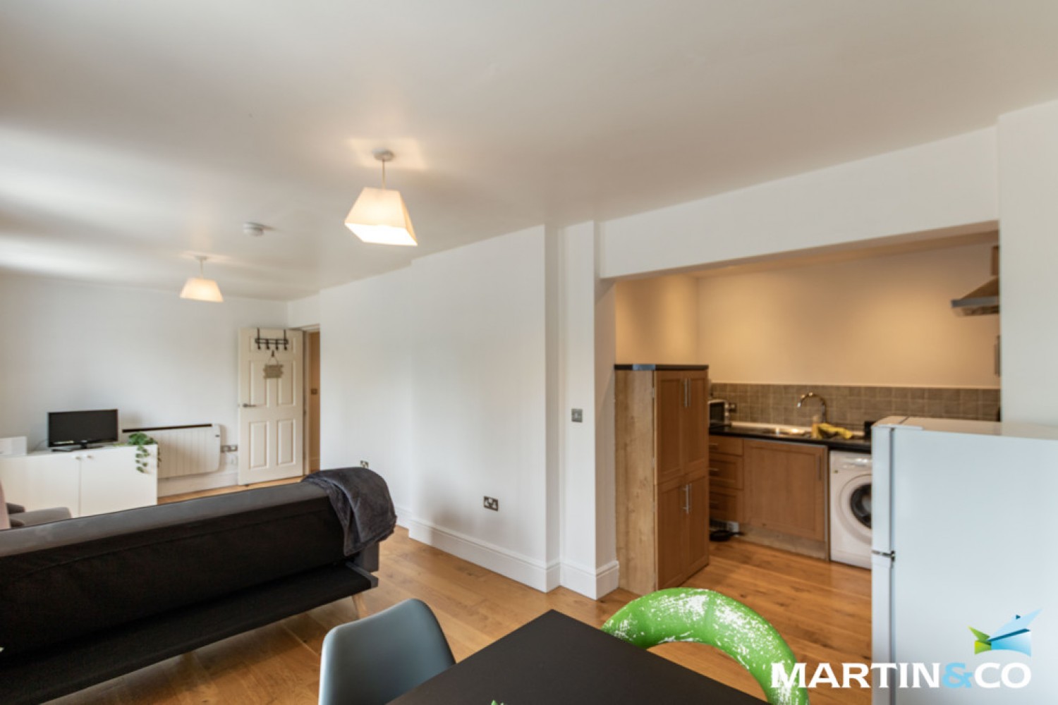 1 bedroom Flat for Letting Bristol Road South, Northfield, B31