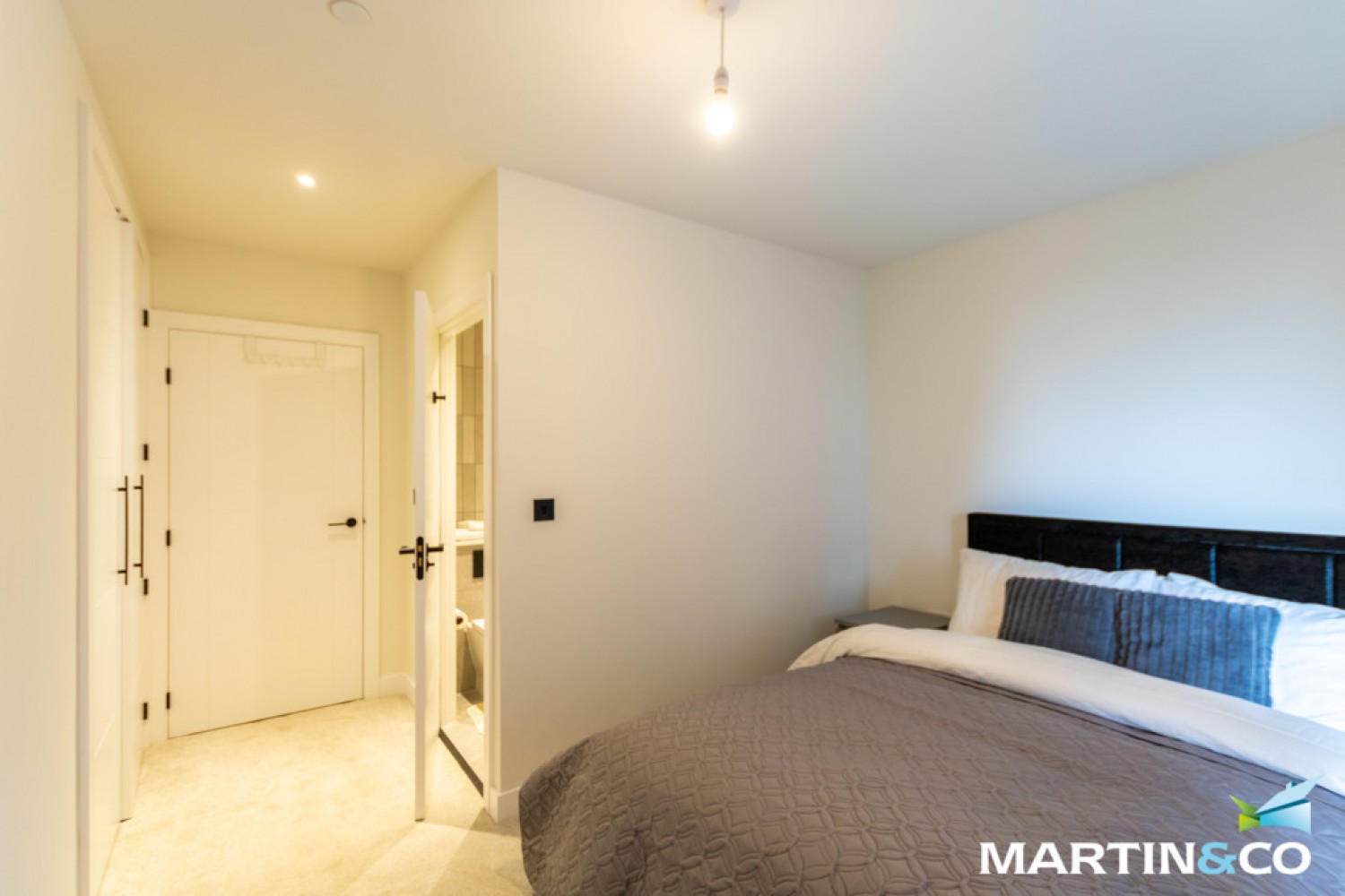 2 bedroom Flat for Letting Cardigan Wharf, Glasswater Locks, Pitt Street, Birmingham, B4