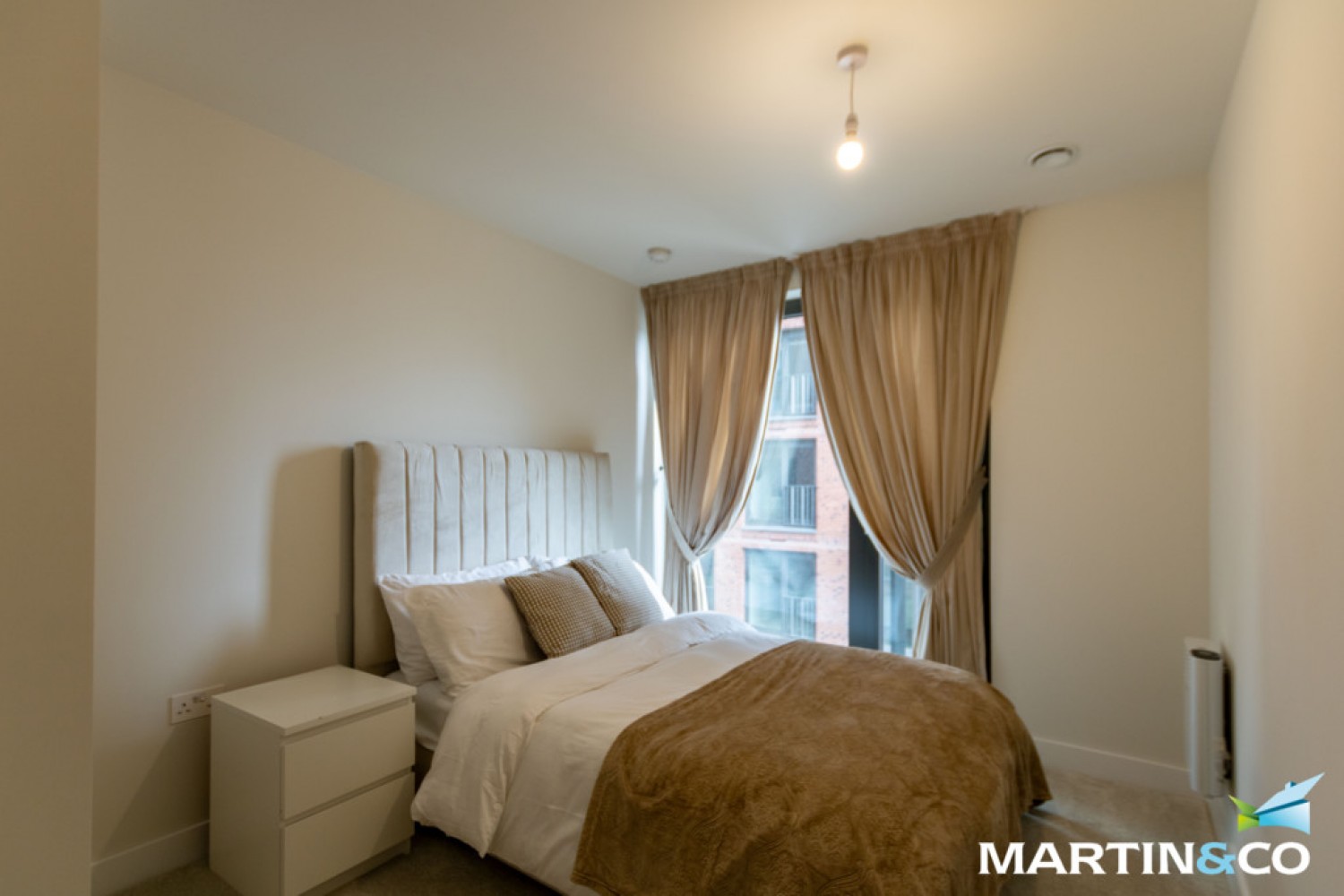 2 bedroom Flat for Letting Cardigan Wharf, Glasswater Locks, Pitt Street, Birmingham, B4
