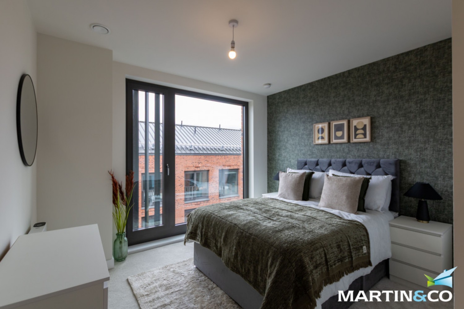 2 bedroom Flat for Letting Cardigan Wharf, Glasswater Locks, Pitt Street, Birmingham, B4