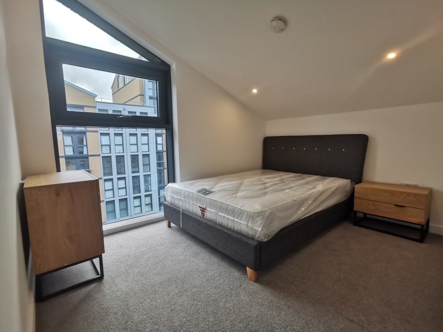 2 bedroom Flat for Letting Arden Gate, William Street, Birmingham, B15