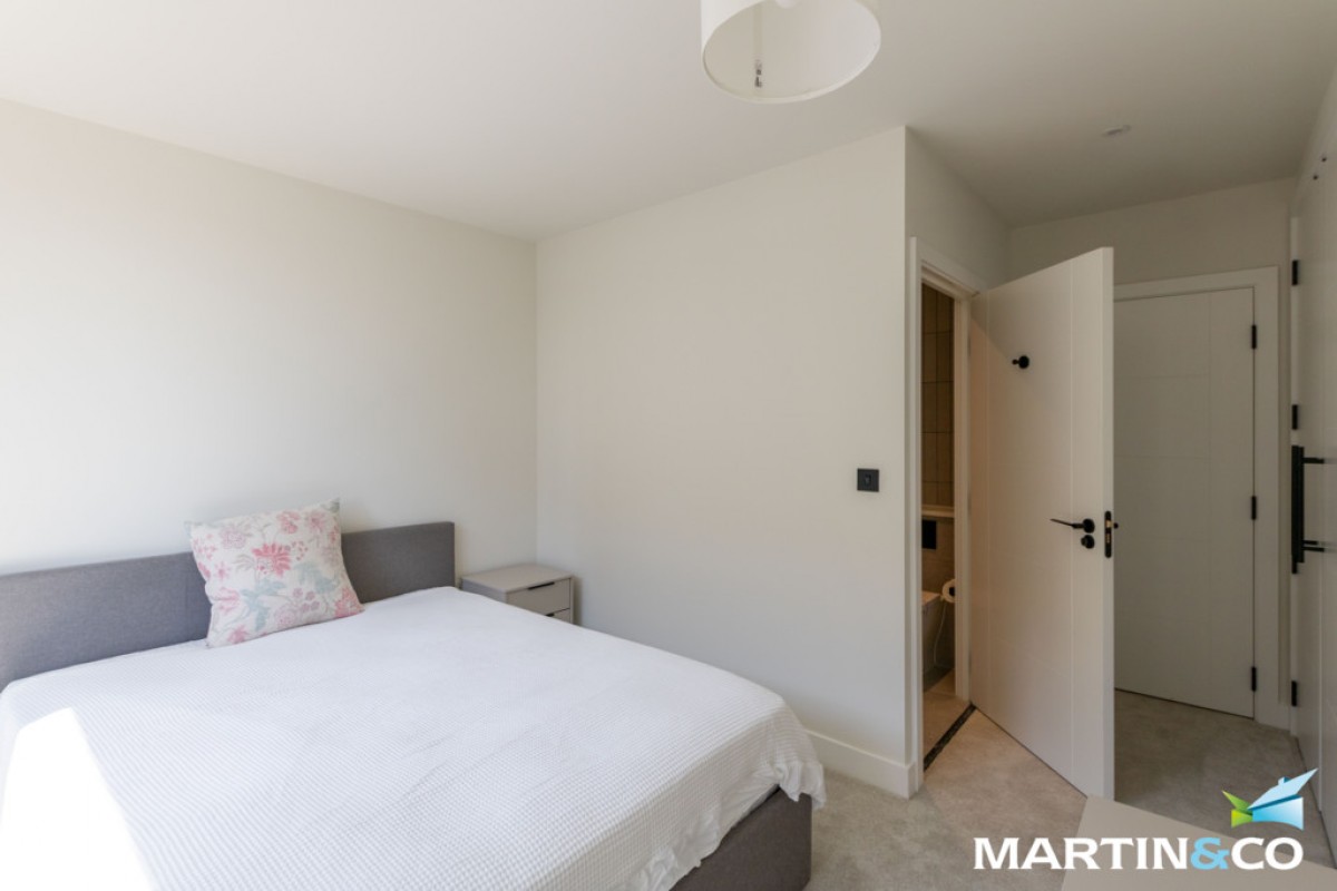 Curzon Wharf, Glasswater Locks, Pitt Street, Birmingham, B4