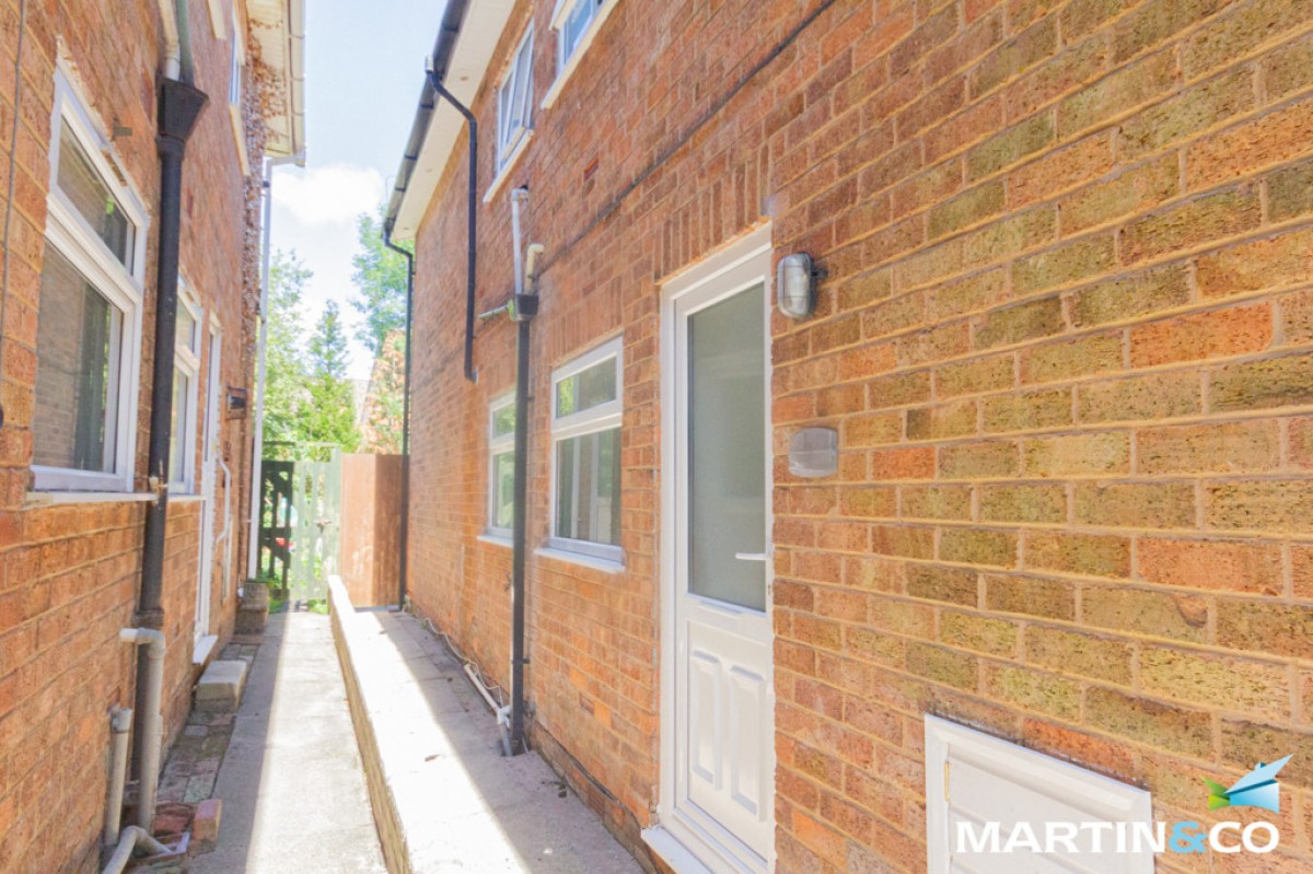 Turves Green, Northfield, B31