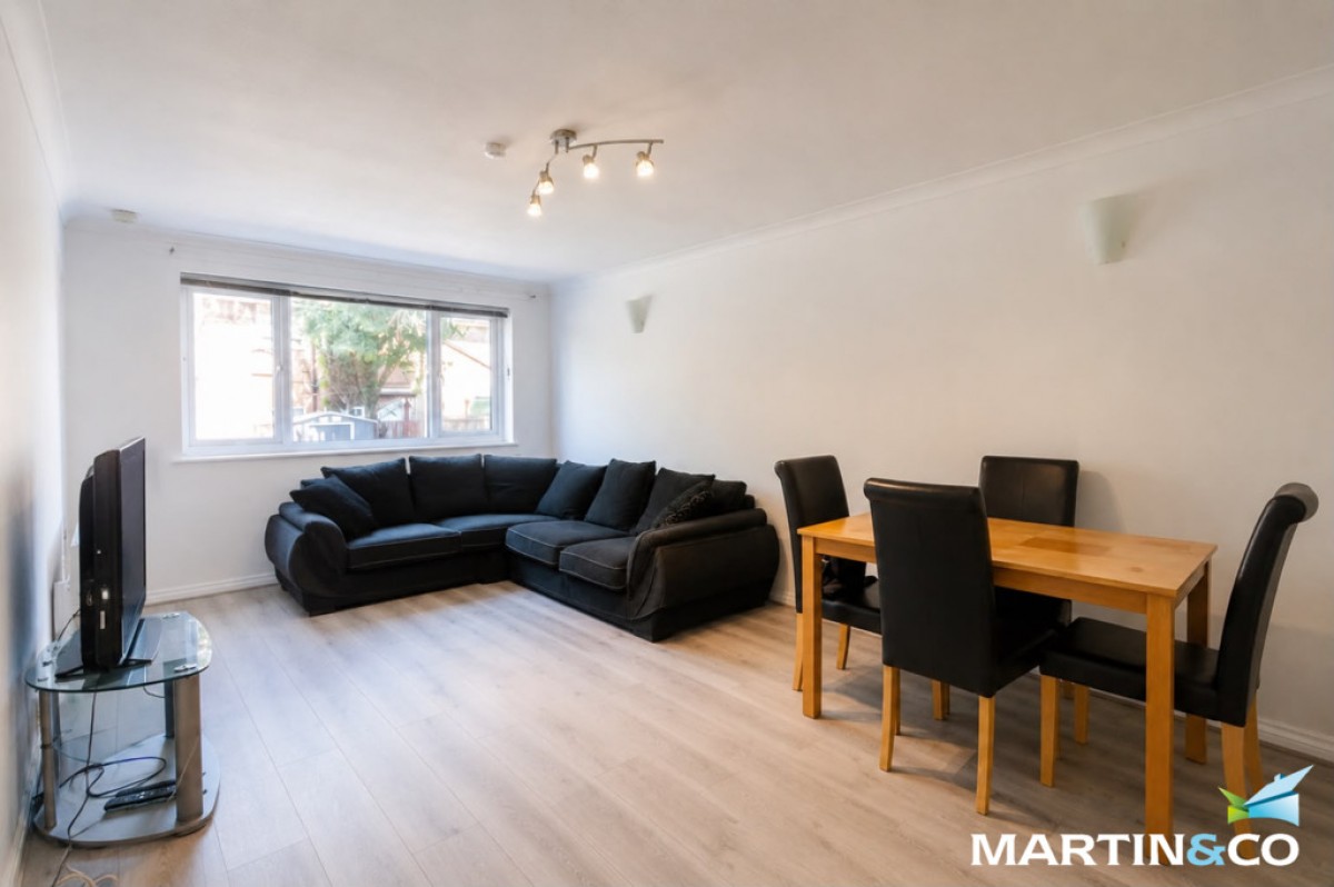 Turves Green, Northfield, B31