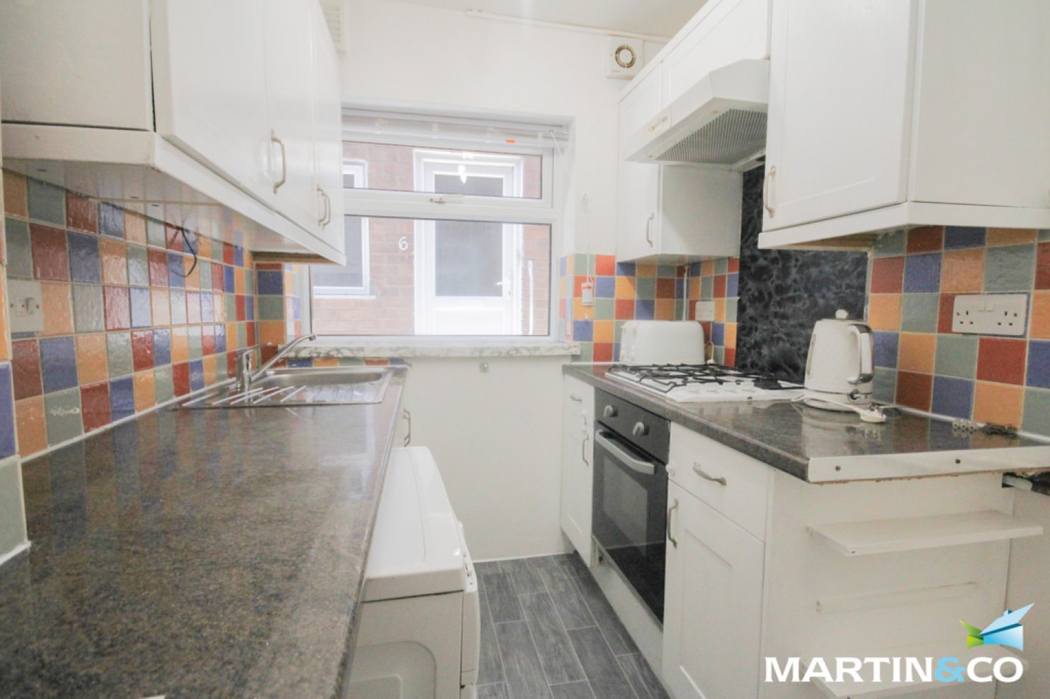 2 bedroom Flat for Letting Turves Green, Northfield, B31