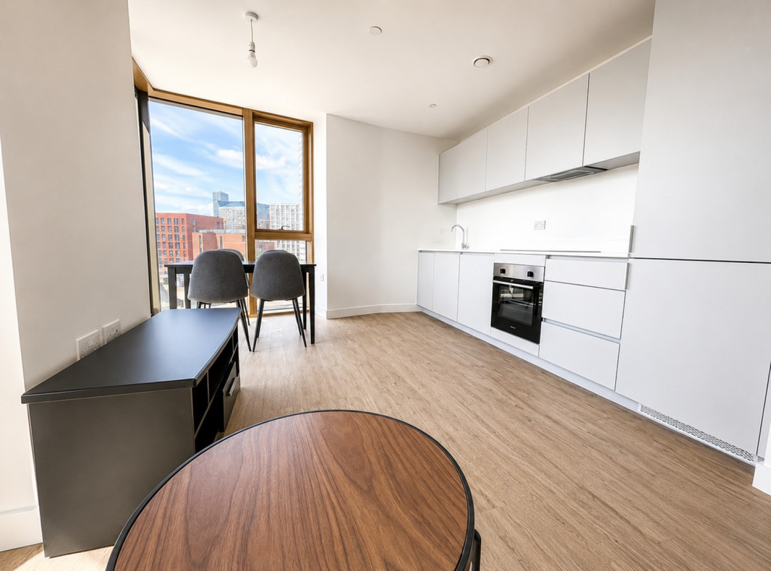 2 bedroom Flat for Letting South Central, Essex Street, Birmingham, B5