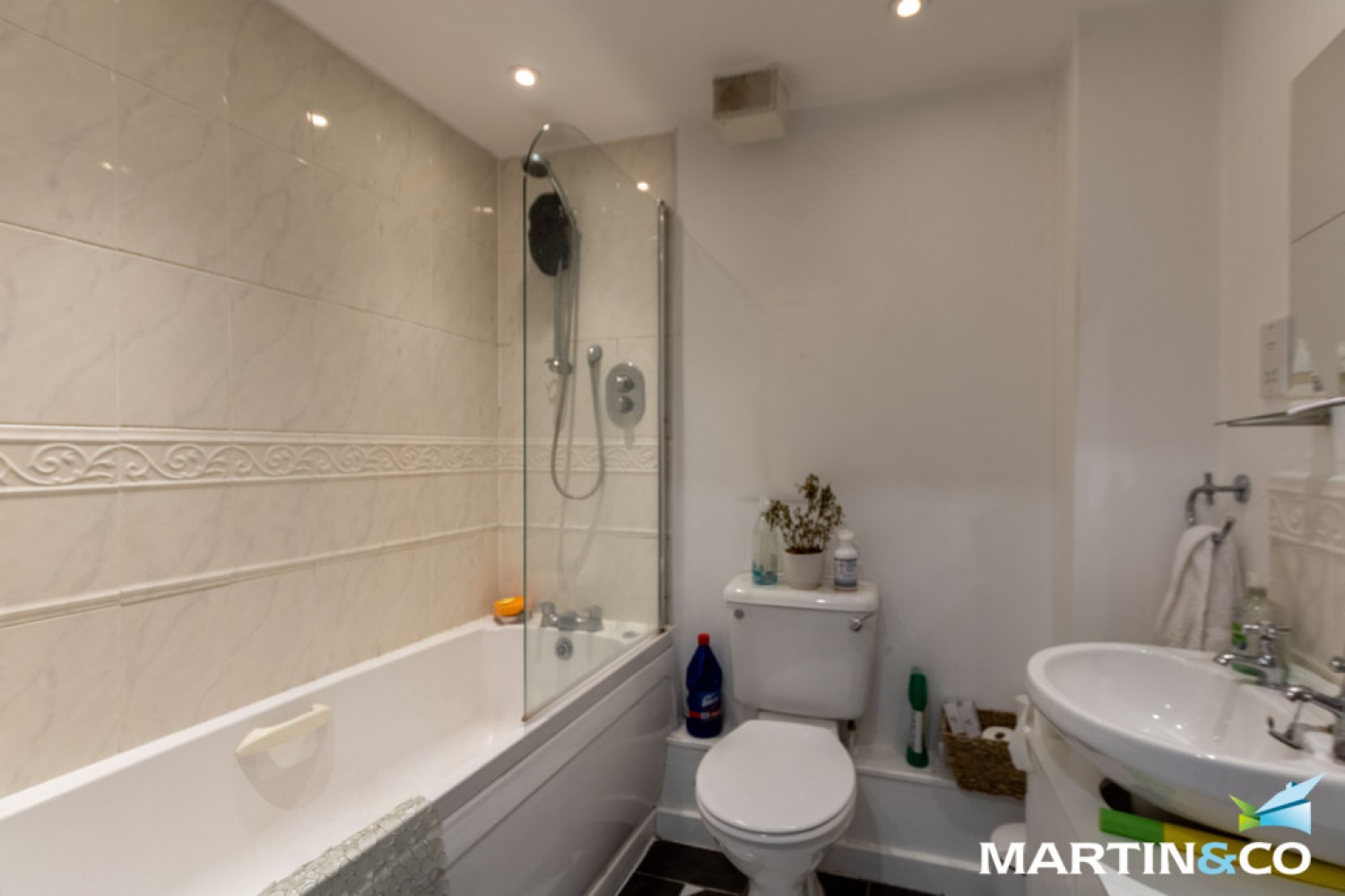 2 bedroom Flat for Sale Waterside Court, Titford Road, Oldbury, B69