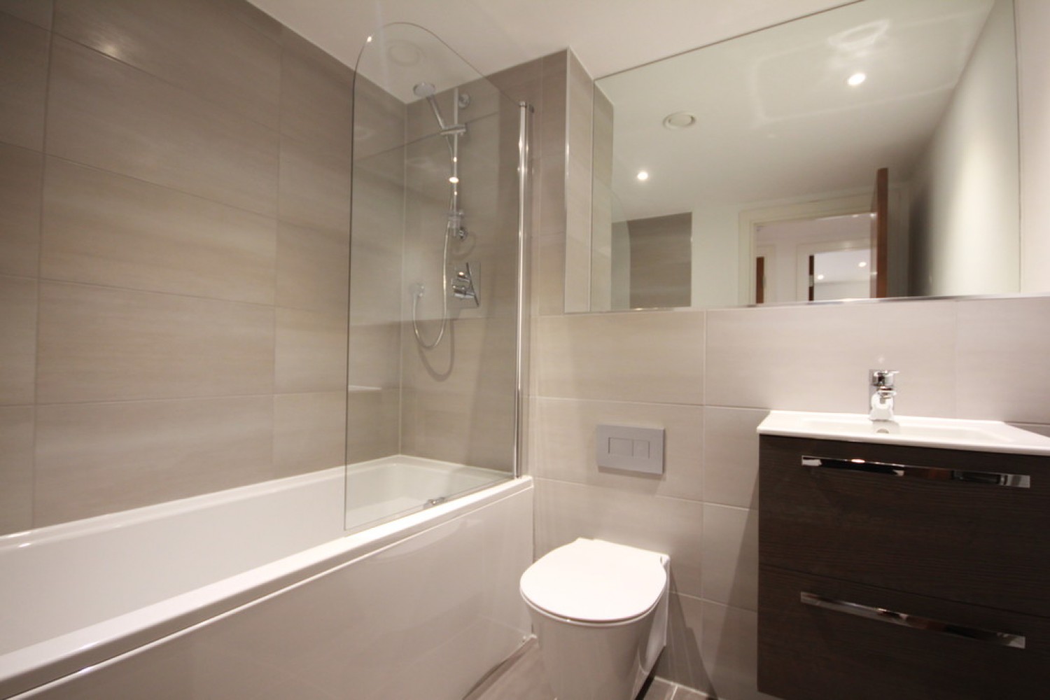 2 bedroom Flat for Letting Tenby House, Tenby Street South, Jewellery Quarter, B1