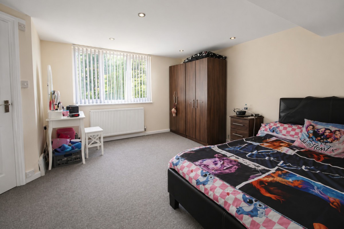 Ludford Road, Quinton, B32