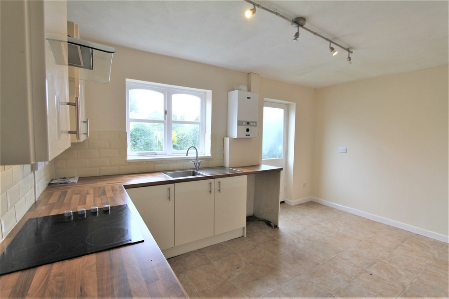 Wistaston Road, Willaston