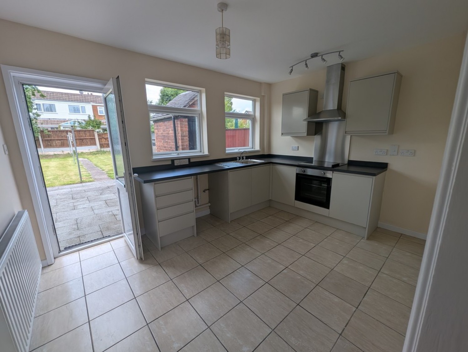 Newcastle Road, Shavington