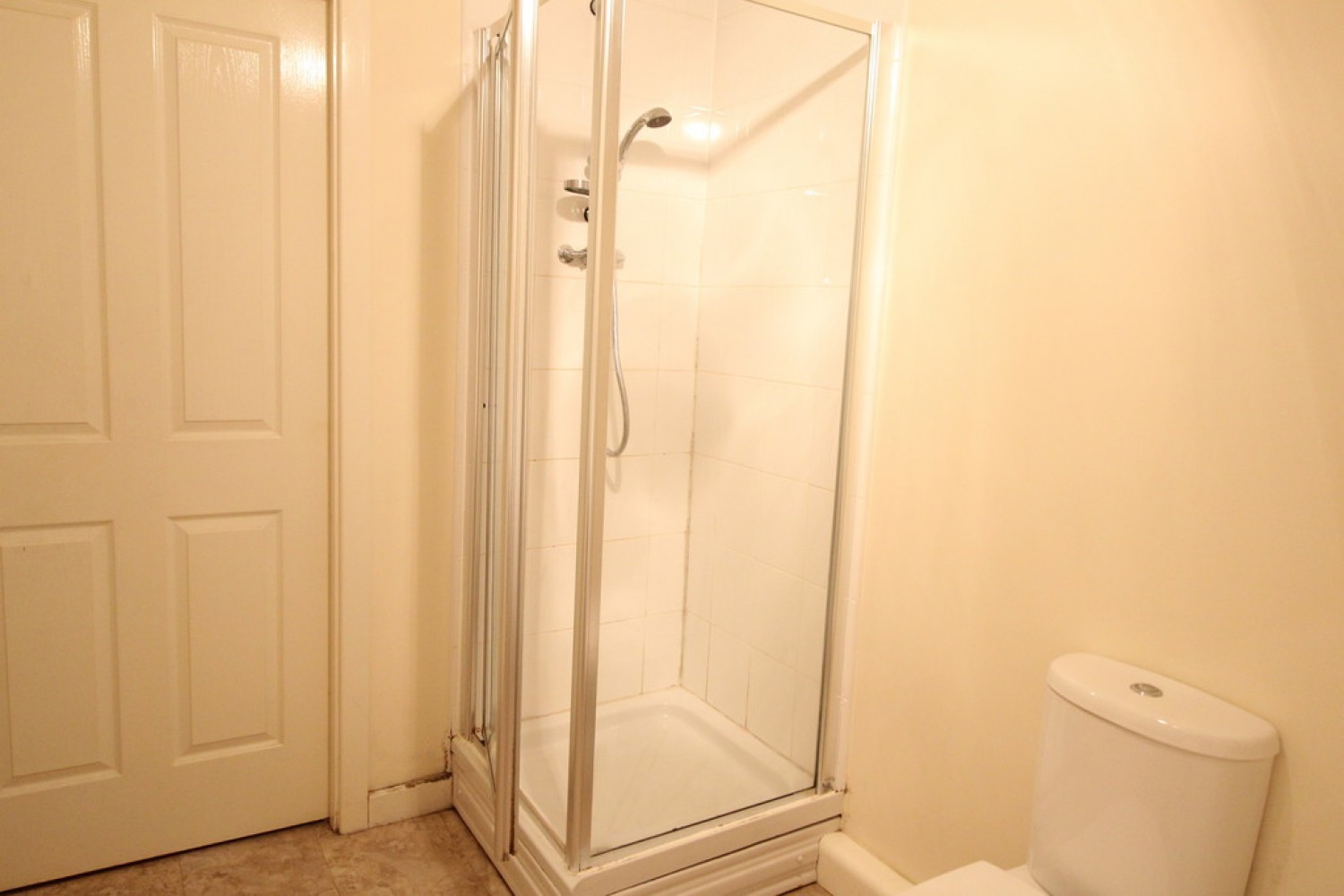 2 bedroom Flat for Letting Delamere Court, Crewe