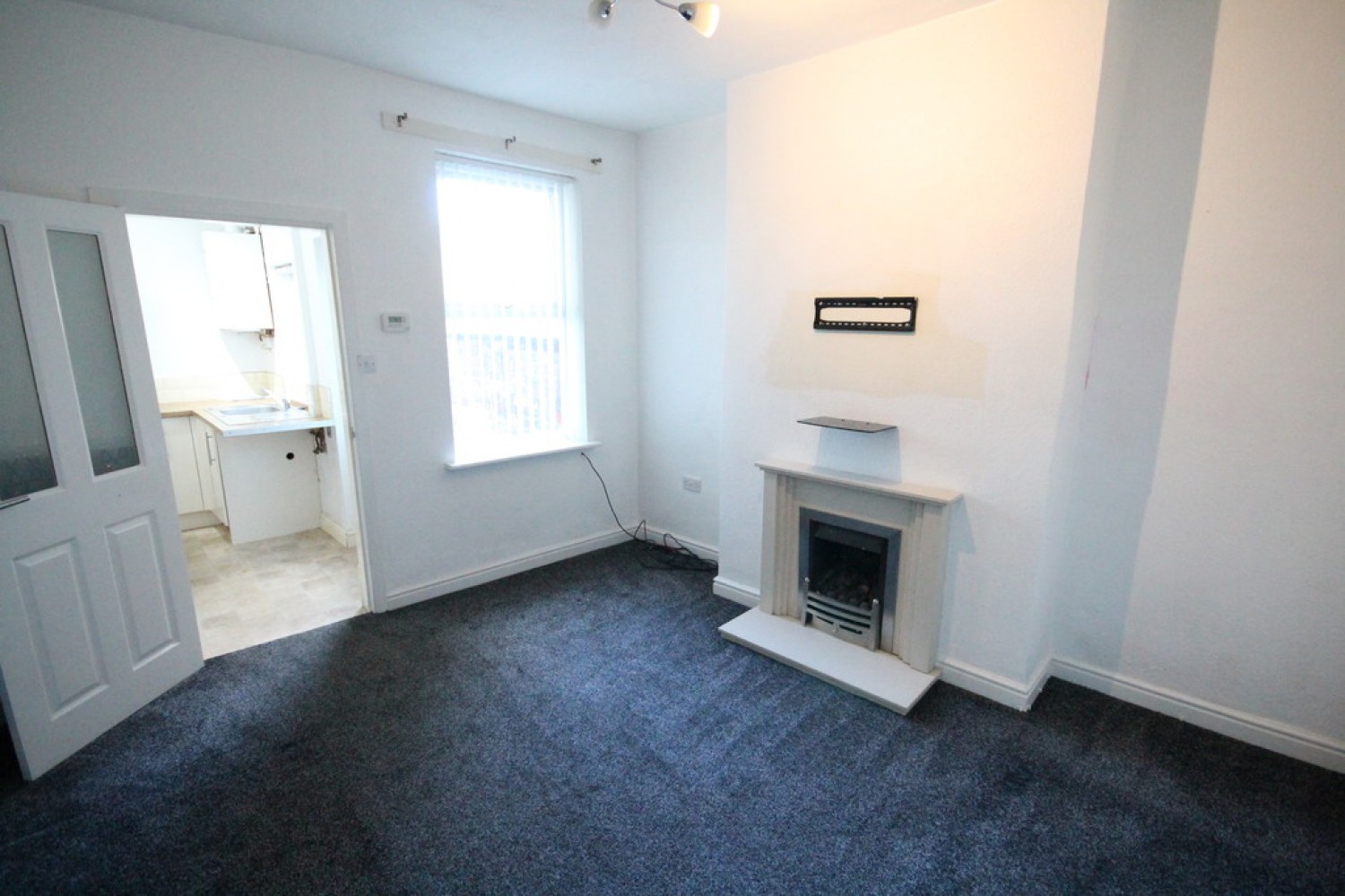 2 bedroom House for Letting Gresty Road, Crewe
