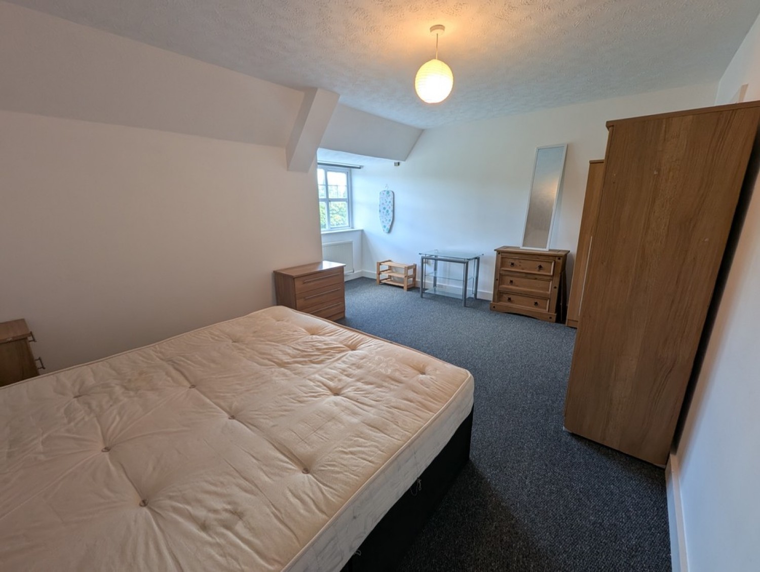 2 bedroom Flat for Letting Ludford Court, Crewe