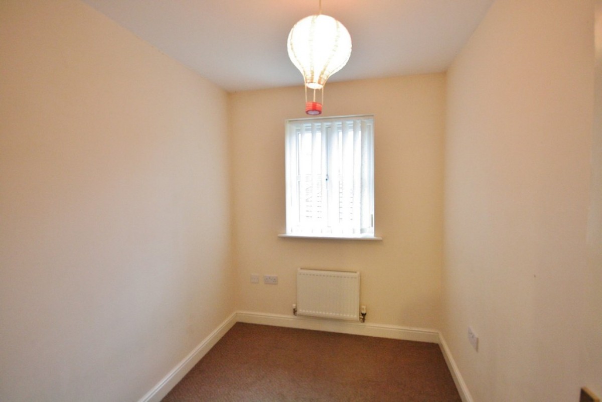 Parklands Drive, Wychwood Village, Weston