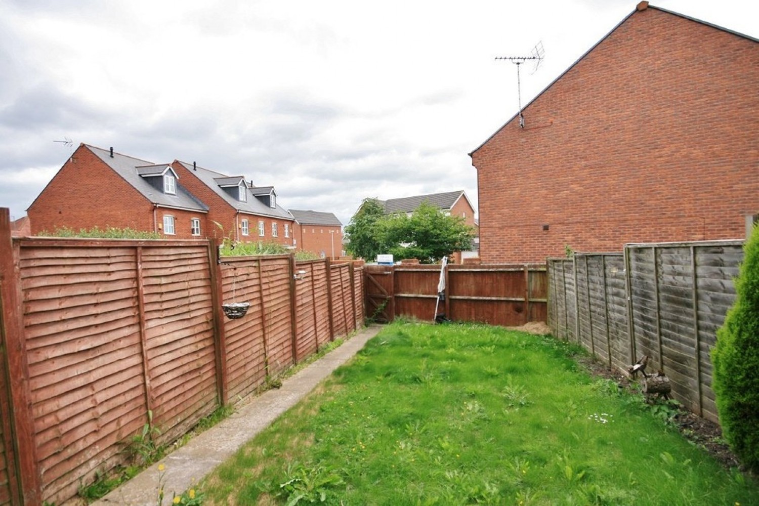 3 bedroom House for Letting Golden Hill, Wychwood Village