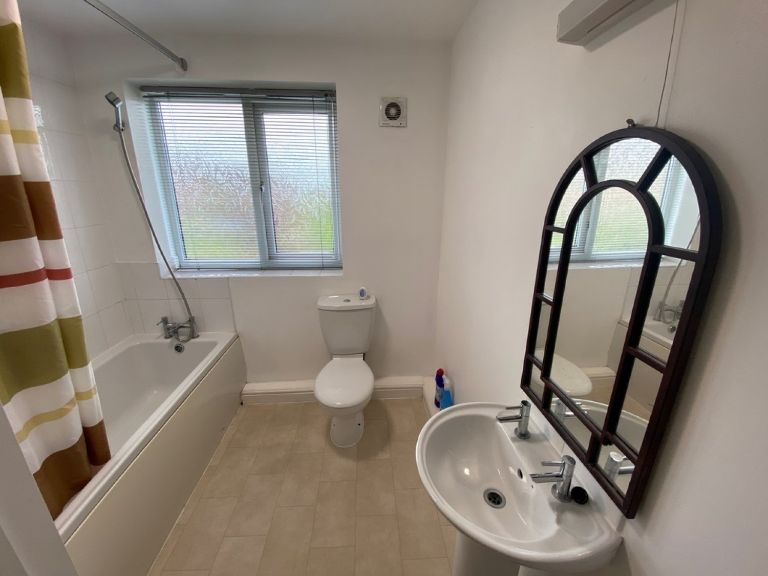 2 bedroom Flat for Letting Gainsborough Court, Crewe