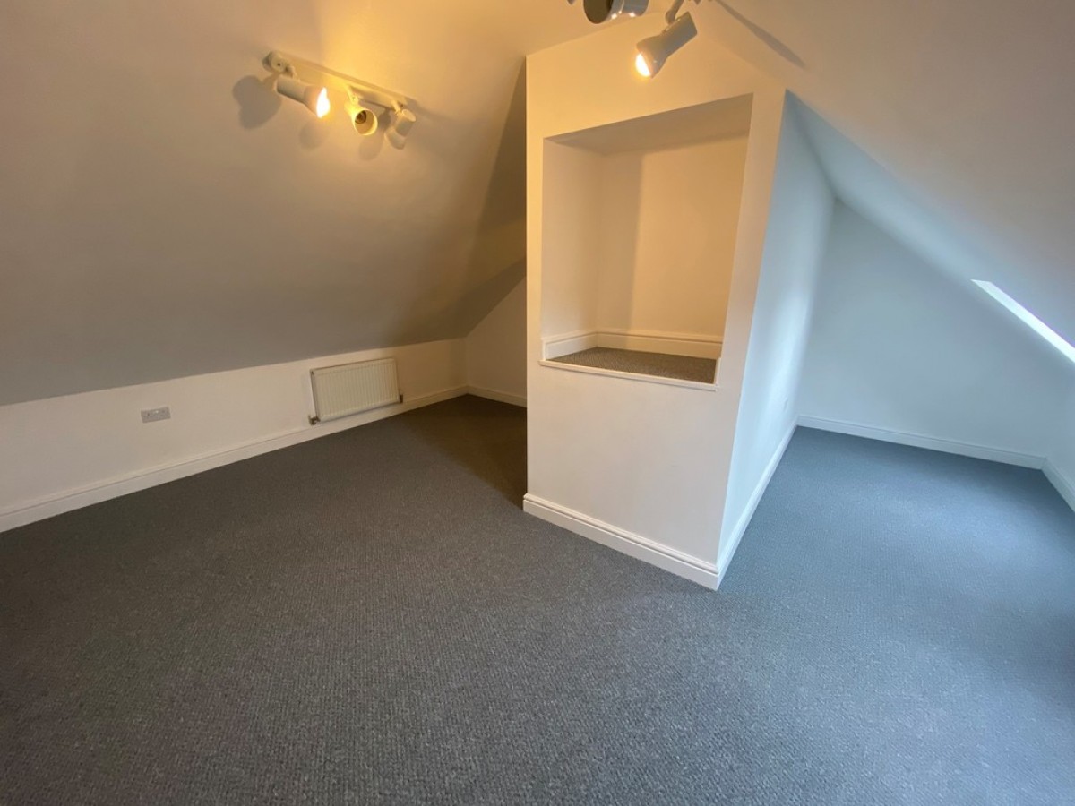 Gainsborough Court, Crewe