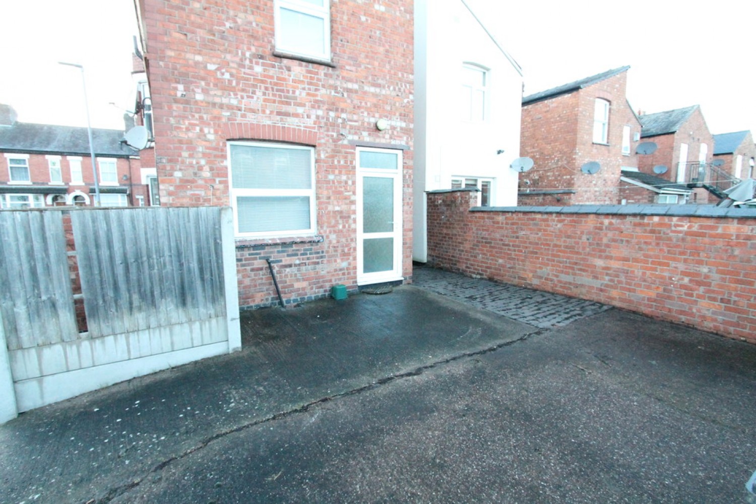1 bedroom Flat for Letting Walthall Street, Crewe
