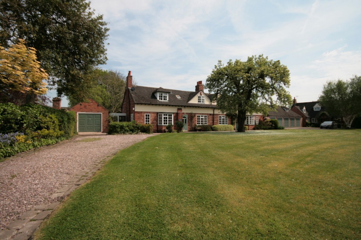 Nuthurst Gardens, Nantwich