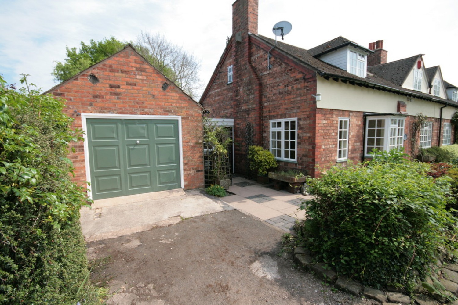 Nuthurst Gardens, Nantwich