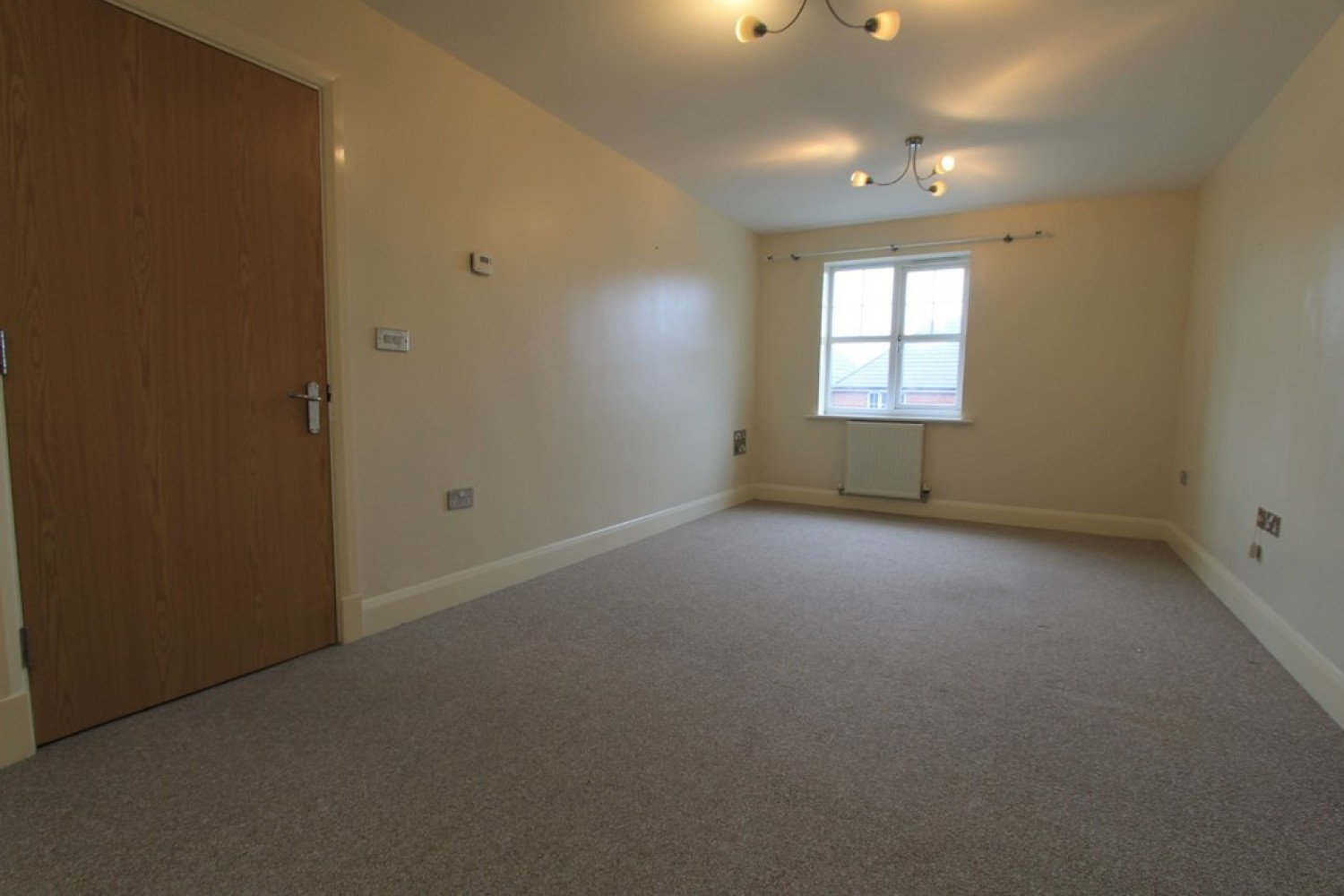 2 bedroom Flat for Letting Points House, Dale Way