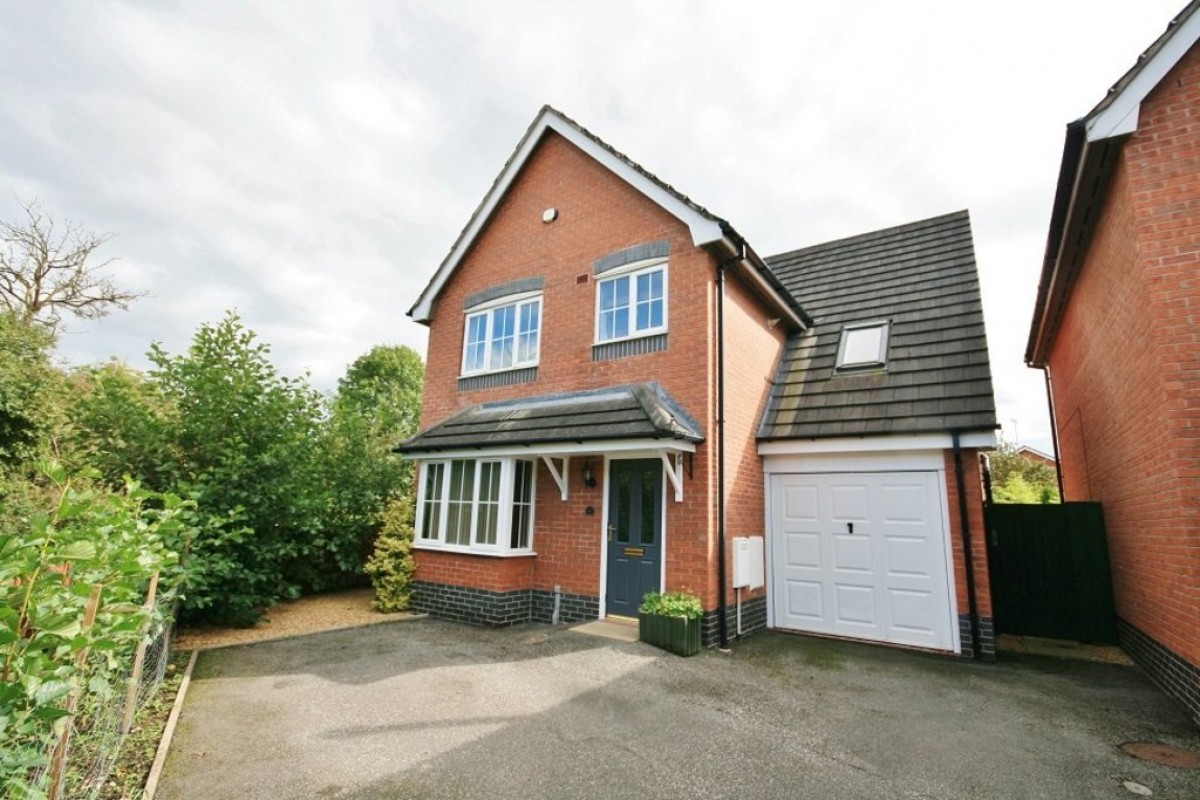 Garnett Close, Stapeley, Nantwich