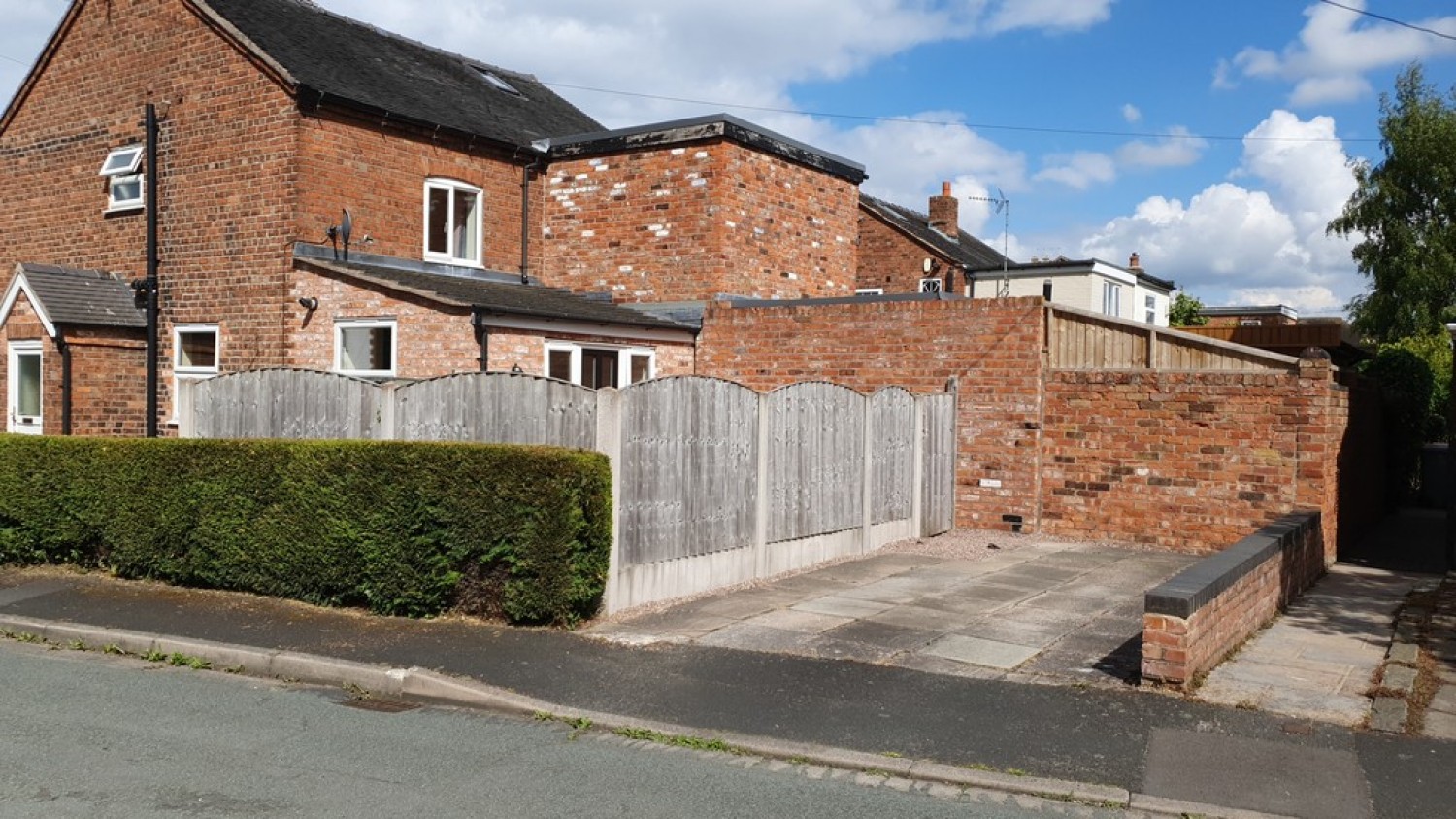 Eastern Road, Willaston
