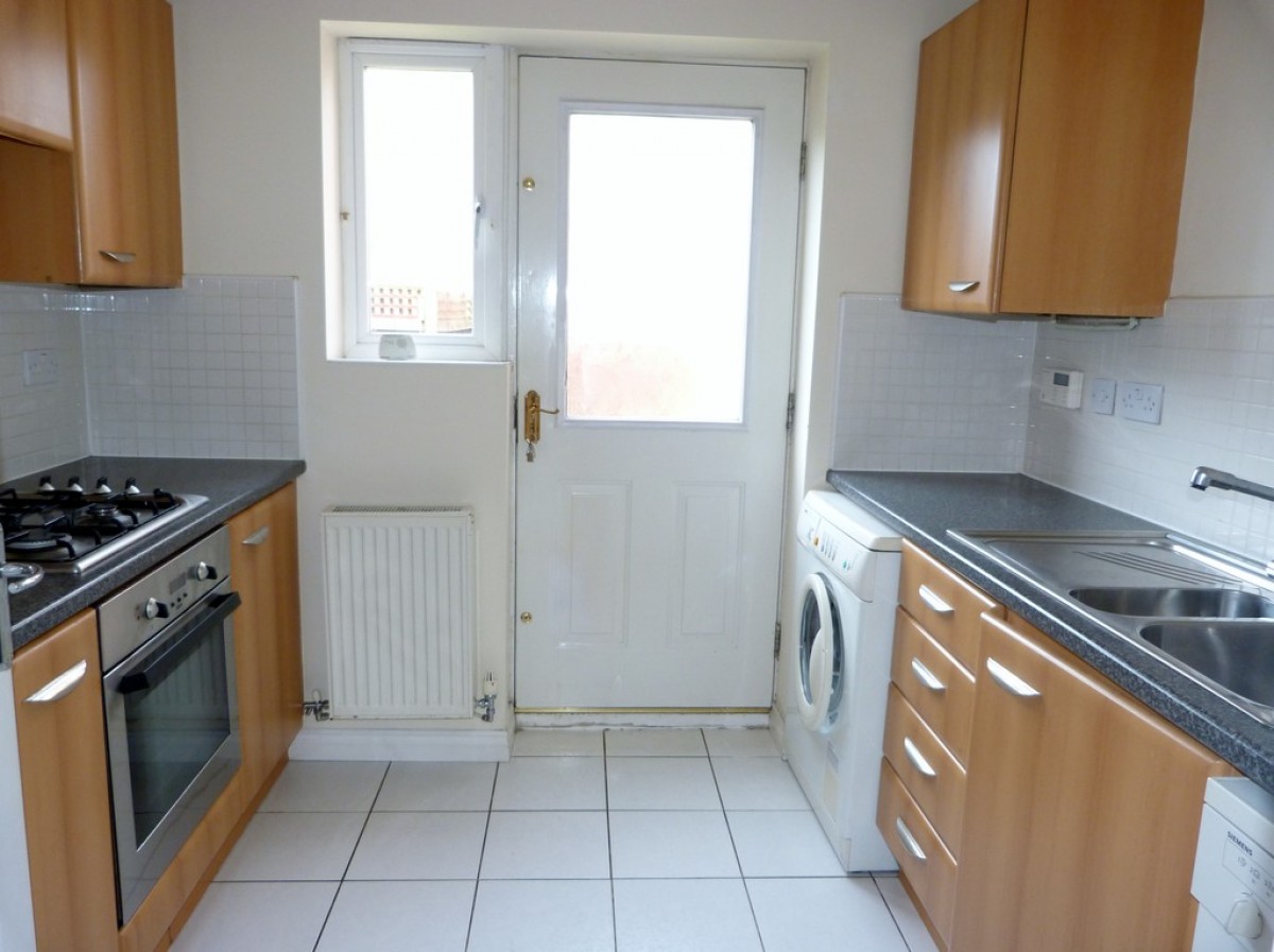 Rolls Avenue Leighton Crewe