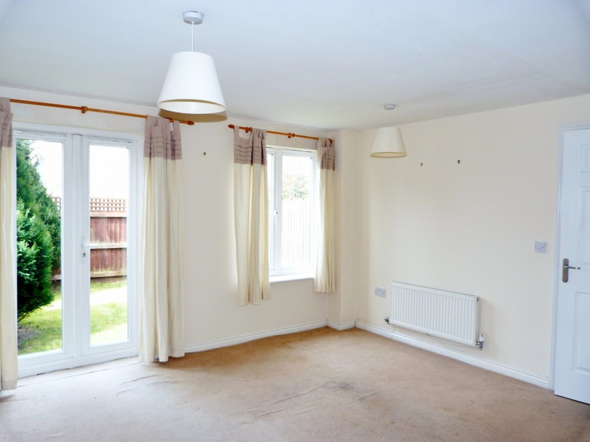 Rolls Avenue Leighton Crewe