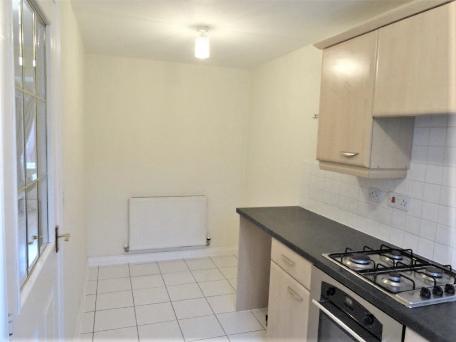 2 bedroom House for Letting Redwood Drive, Leighton