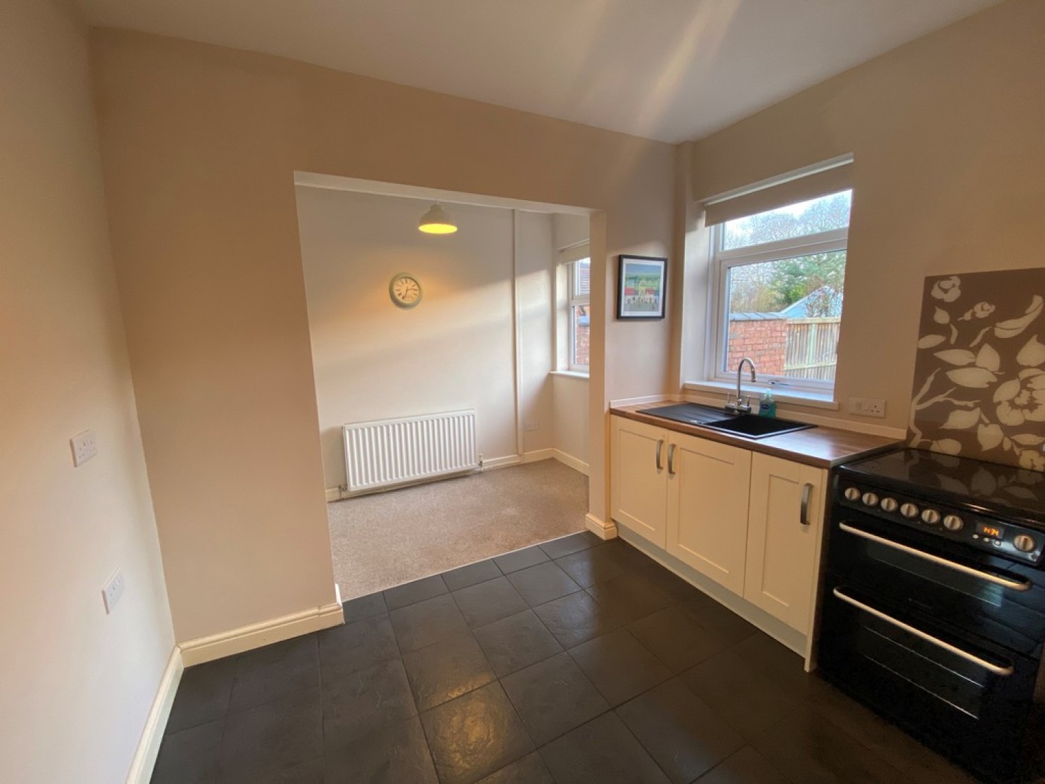 Moorfields, Willaston