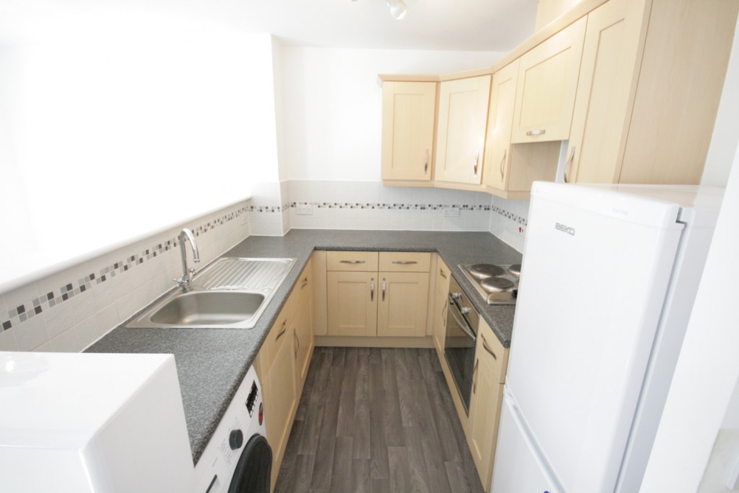 Lambert Crescent, Kingsley Village