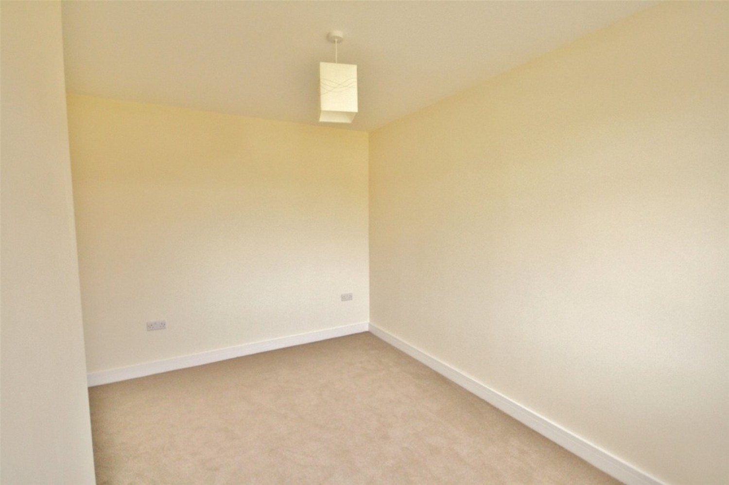 3 bedroom Bungalow for Letting Lingfield Drive, Crewe