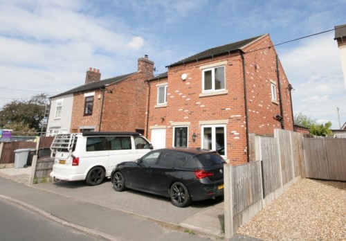 Main Road, Shavington
