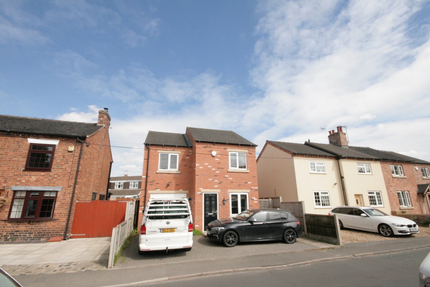 Main Road, Shavington