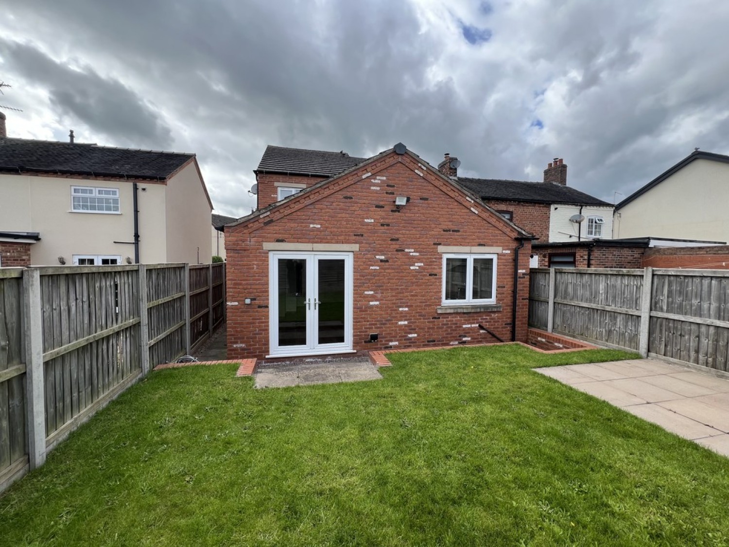 3 bedroom House for Letting Main Road, Shavington