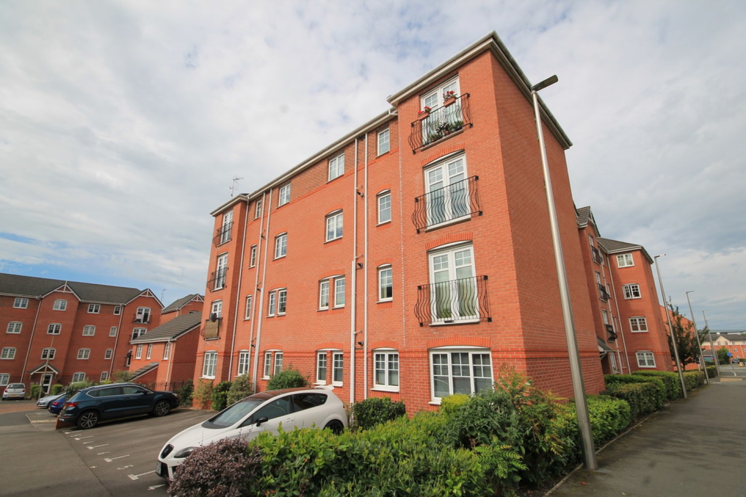 2 bedroom Flat in Trevithick House, Blount Close