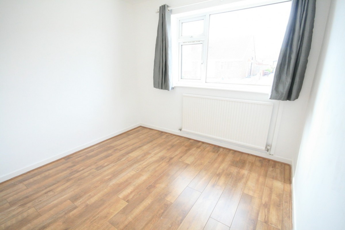 Linden Drive, Sydney, Crewe
