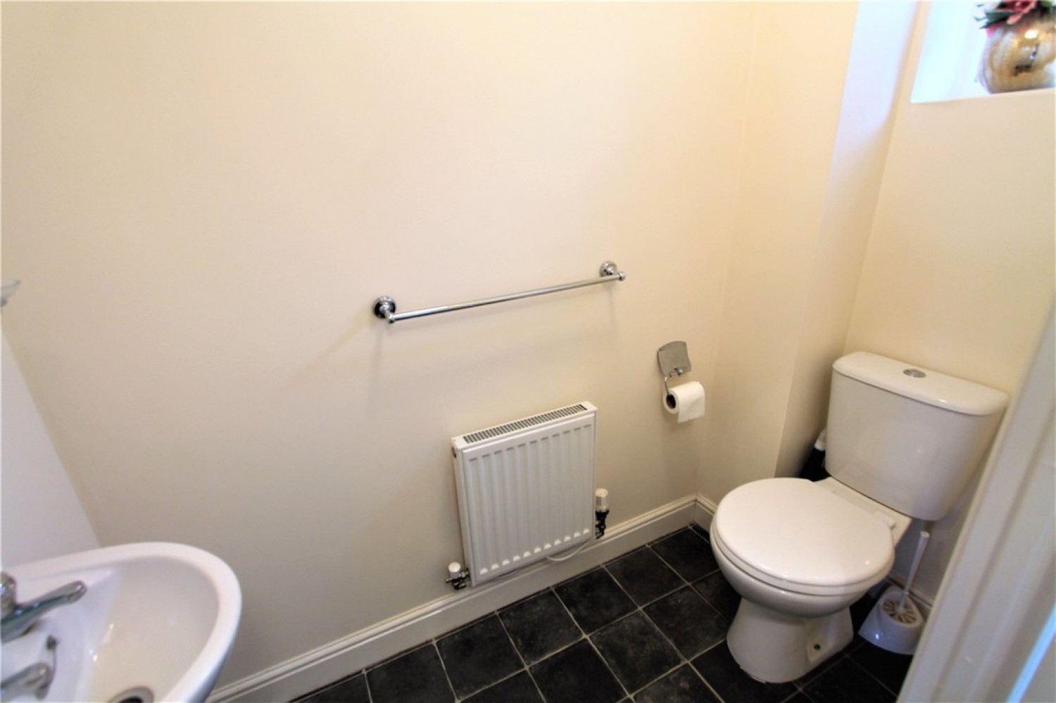3 bedroom House in Deansgate, Wychwood Village