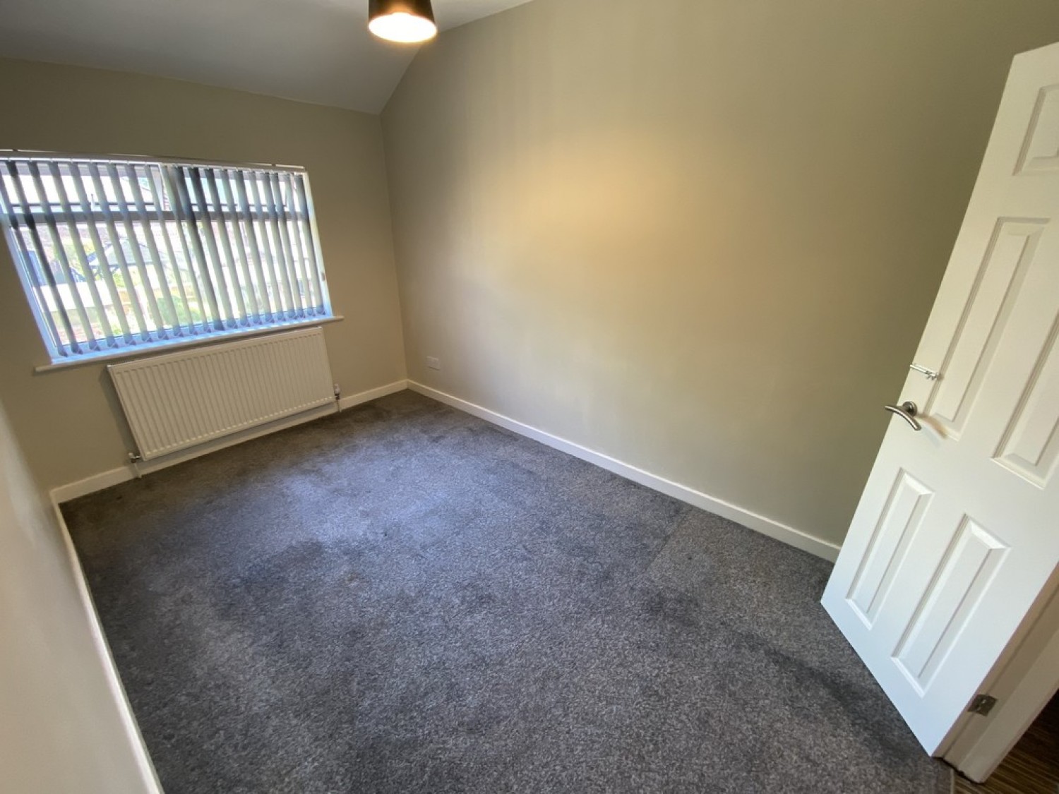 3 bedroom House for Letting Neville St, Crewe