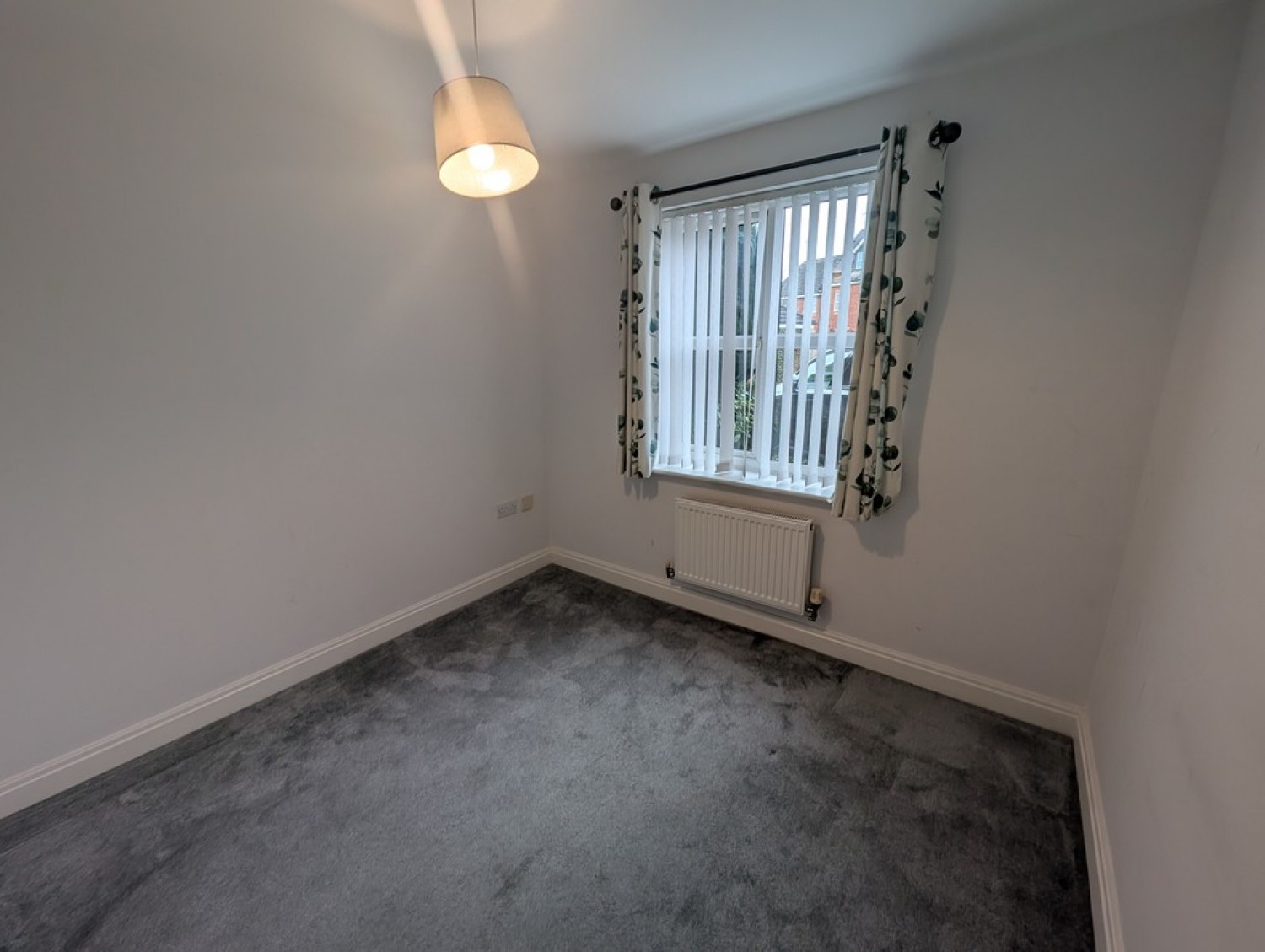 2 bedroom Flat for Letting Heathlands House, Crewe