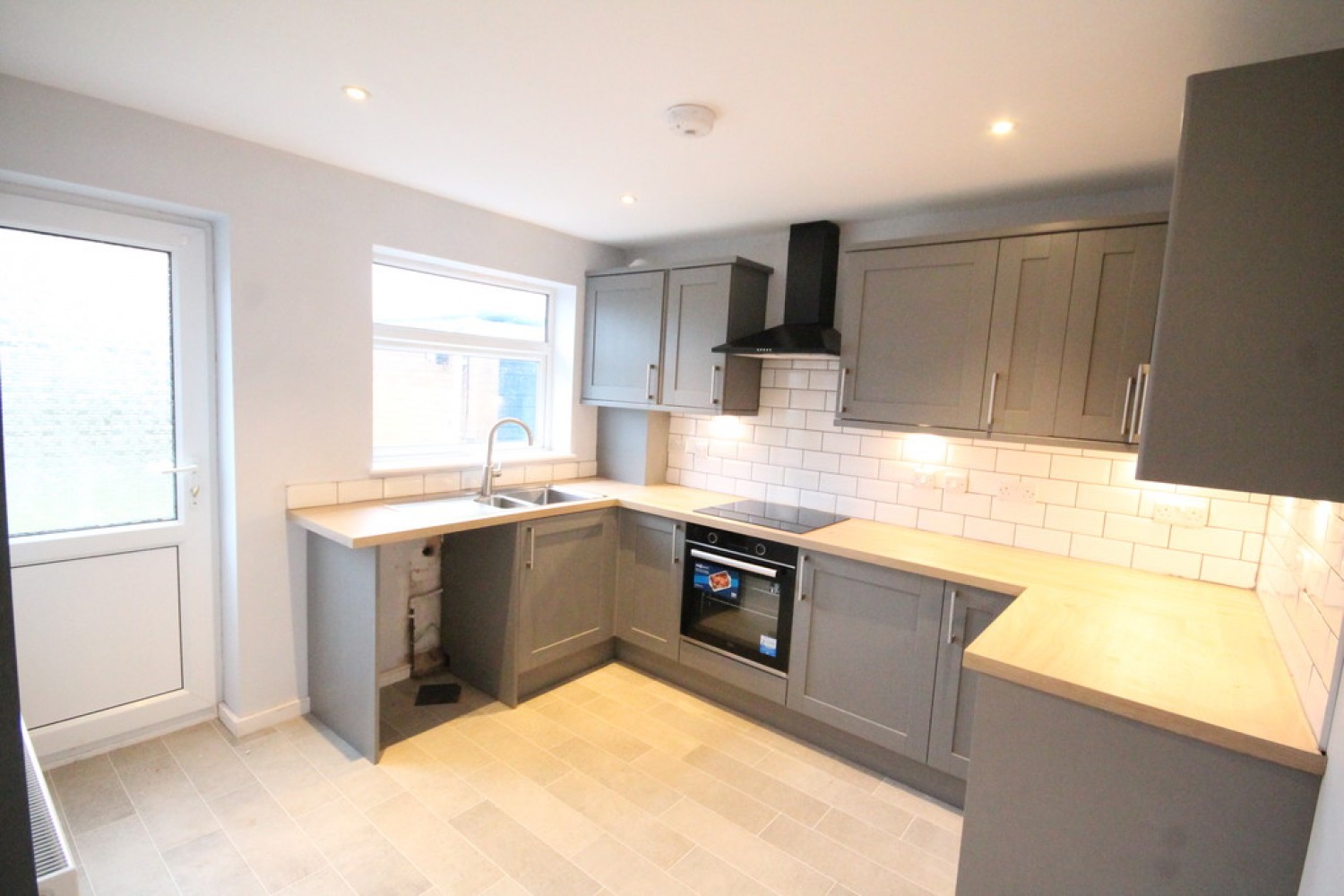 2 bedroom Bungalow for Letting Cheyne Walk, Nantwich