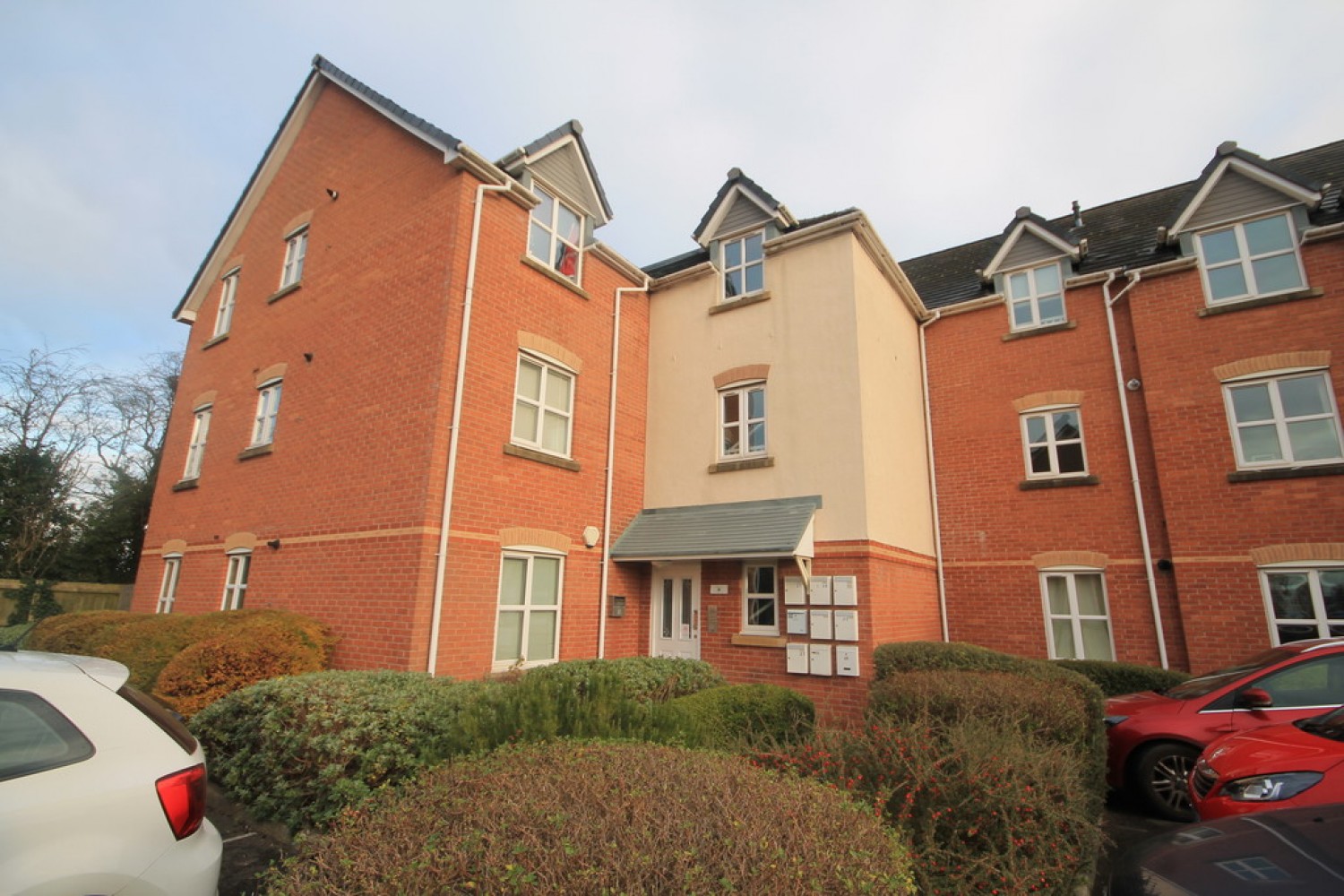 2 bedroom Flat for Letting Foxholme Court, Crewe