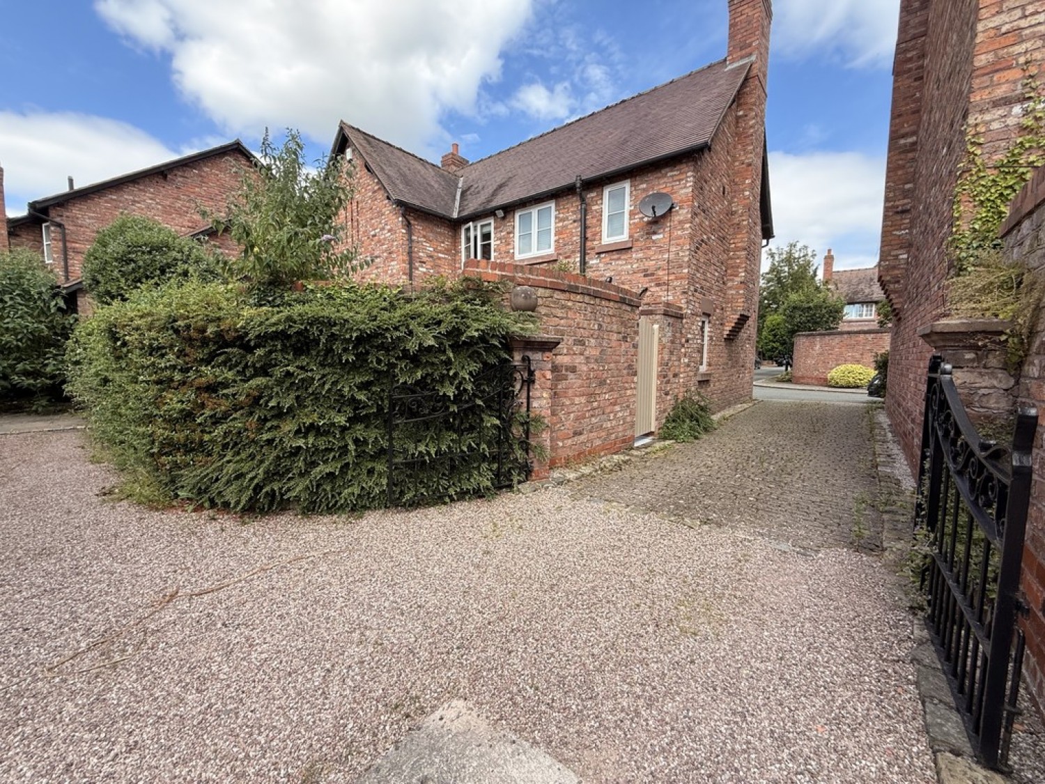 3 bedroom House for Letting Millfield Lane, Tarporley, Cheshire