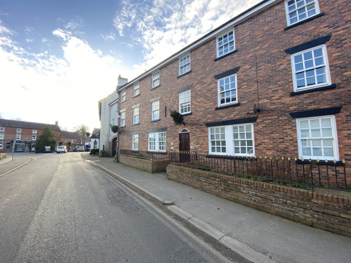 Crown Mews, Cheshire Street, Audlem