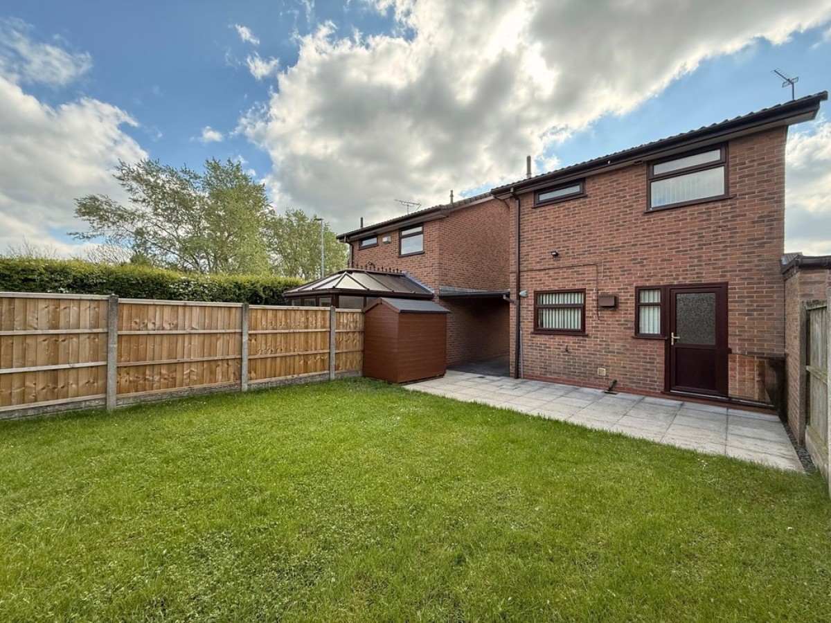 Elmstead Crescent, Leighton